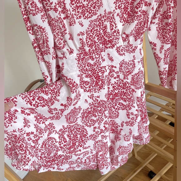 Romper - Red and White Floral - Picture 5 of 8
